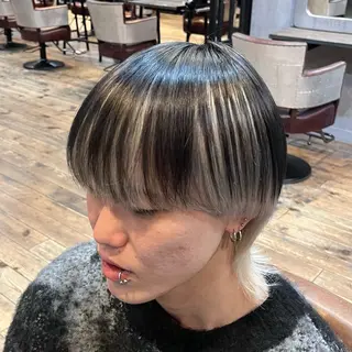 カラー ミウラ ナオヤのヘアスタイル