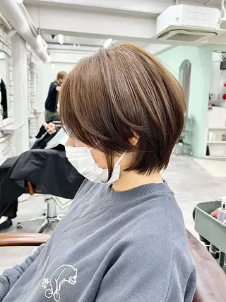 ショート カラー 天王寺韓国ヘア 小山歓実のヘアスタイル