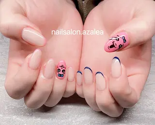 ネイル R inのネイルデザイン