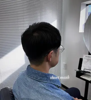 ショート ブリーチカラー/ 透明感カラー/竜希のヘアスタイル