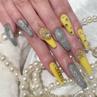 ネイル ドライヘッドスパ 名古屋駅徒歩5分のエステ・リラクイメージ