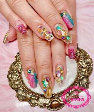 ネイル CROWN プライベートサロンのネイルデザイン