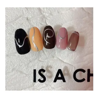 ミディアム ネイル 👑enen style👑のネイルデザイン