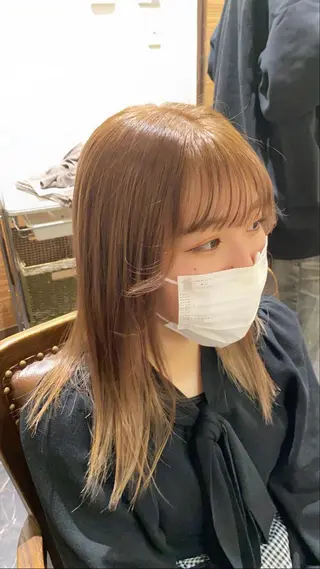セミロング 前橋 姫奈のヘアスタイル