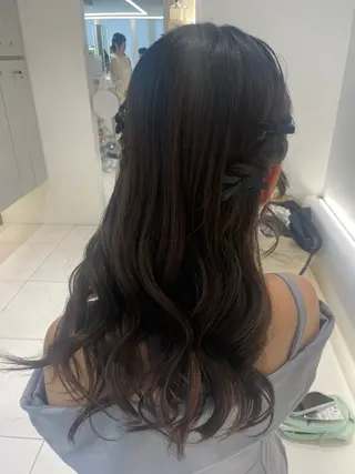 ロング ヘアアレンジ ヘアセット🎀耳つぼ 👂💎MONAMIのヘアスタイル