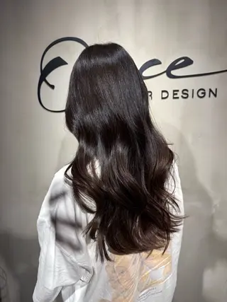 ロング 艶感/レイヤーカット 🌐Taketoのヘアスタイル