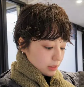 ショート 宮城 星のヘアスタイル