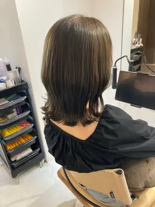 ミディアム ✨色持ちの良い艶 カラー✨蟹江真世のヘアスタイル