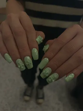 ネイル 小松 千冬snazzyのネイルデザイン