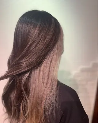 カラー 渋田 唯のヘアスタイル