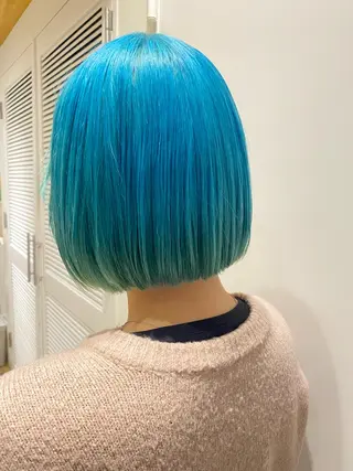 ショート カラー kawabe maikoのヘアスタイル