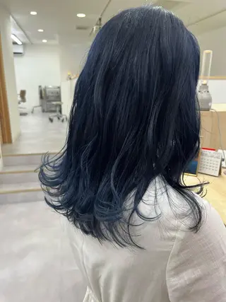 カラー 結婚式お呼ばれヘア セット🌼Tommyのヘアスタイル