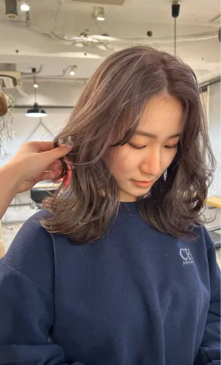 ミディアム カラー じゅわっと暖色カラー 🍊Moemiのヘアスタイル