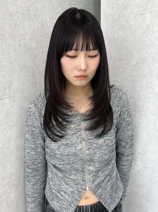 セミロング カラー 韓国レイヤーカット/ 艶カラー/ noaのヘアスタイル