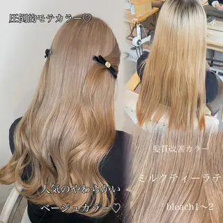 ロング カラー 肌に馴染むハイトーン /ミルクティーカラーのヘアスタイル