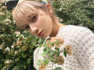 ミディアム 緑川 瑞穂のヘアスタイル