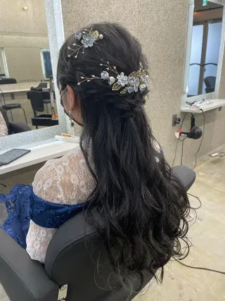 ロング ヘアアレンジ 韓国風レイヤー ハイトーンRYOTAのヘアスタイル