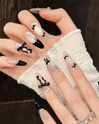 カラー AIN Nailのネイルデザイン