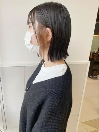 ショート カラー 齋藤 咲のヘアスタイル