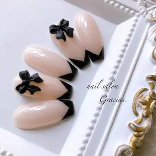 ネイル Gracias. rieのネイルデザイン