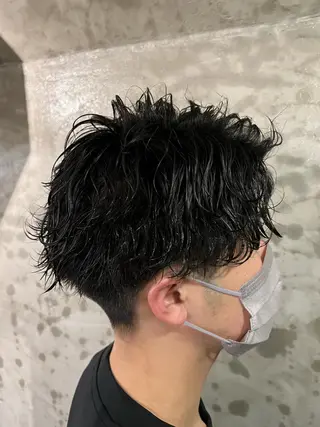 パーマ メンズ 透明感カラー/ ブリーチ無し/RYOのヘアスタイル