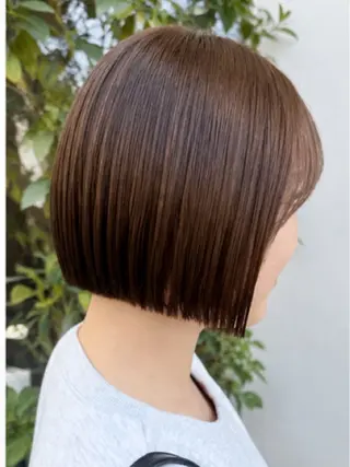 ショート カラー 角岡 真帆のヘアスタイル