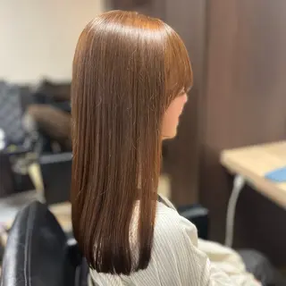 セミロング カラー モデル募集中🌼 岩下陽万里のヘアスタイル