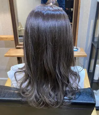 ロング MIKA💫 艶髪/透明感カラーのヘアスタイル
