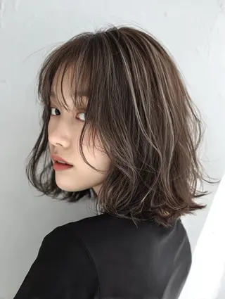 カラー VIE.ORNER 浦安店　三上真弥のヘアスタイル