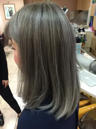 ミディアム セミロング ロング カラー 縮毛矯正×髪質改善 店長　DAITOのヘアスタイル