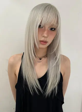 ロング カラー デザインカラー⭐︎★ 🐆hyo🐆のヘアスタイル