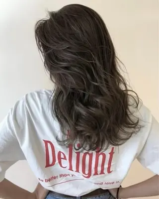 セミロング カラー 髪質改善・艶髪特化 木村侑平のヘアスタイル