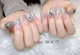 ネイル D-BEAUTY Nailsalonのネイルデザイン