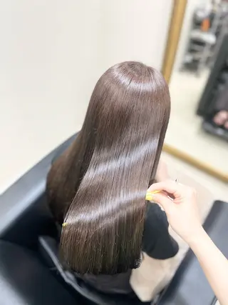 ロング りょん🤖 ヘア/アイリストのヘアスタイル