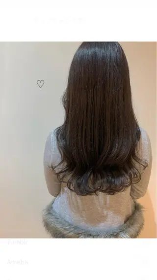 ロング カラー 齊藤 衣梨佳のヘアスタイル