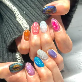 ネイル 【OKIKA】 らん🦖🌈🧡のマツエク・マツパデザイン