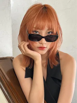 ミディアム Airi 韓国y2k ハイレイヤーのヘアスタイル
