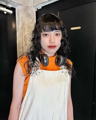 ロング パーマ 圧倒的デザイン力 店長🎨RENAのヘアスタイル