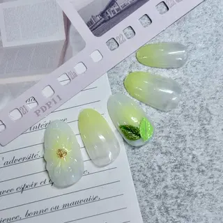 ネイル 一人ひとりに寄り添う 施術🌈IRiS🪽のネイルデザイン