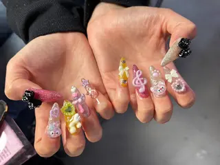 ネイル 渋谷T&B ロング ネイル/ユキ🤎のネイルデザイン