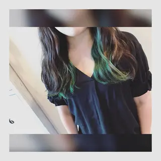 ロング カラー 岡本 智次のヘアスタイル