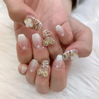 ネイル 🦋ネイルサロン ブラン🌈ゆりのネイルデザイン