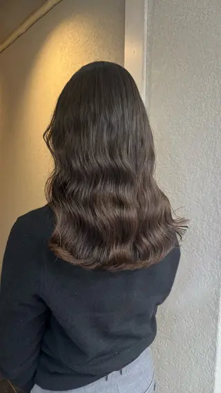 セミロング パーマ ラベンダーカラー/ レイヤーカットAyaのヘアスタイル