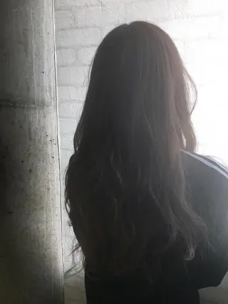 ロング 髪質改善×レイヤー 高嶋のヘアスタイル