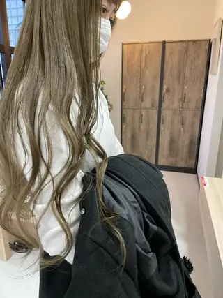 セミロング カラー 守屋 颯太のヘアスタイル