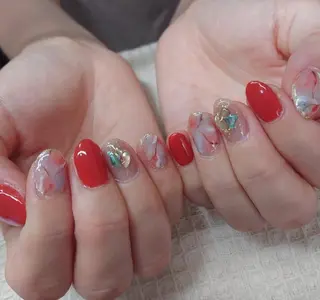 ミディアム プチネイル MIKIのネイルデザイン