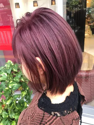 ショート デザインカラー✨新倉 佑奈のヘアスタイル