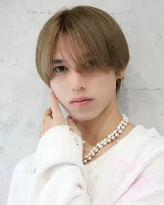 カラー メンズ 金子 遥人のヘアスタイル