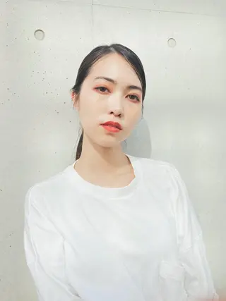 ロング 金田 夏野のヘアスタイル