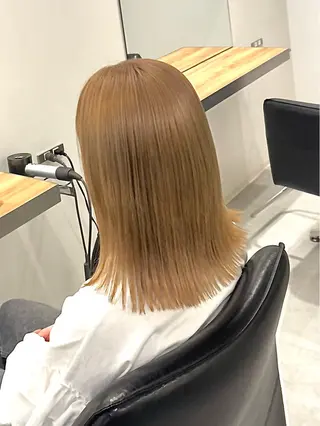 ミディアム カラー 久次米 智人のヘアスタイル